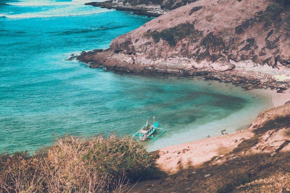 https://report.ferizy.com/uploads/news/berita/type_3_pexels-lalu-fatoni-228553-739285_20250115114340.webp